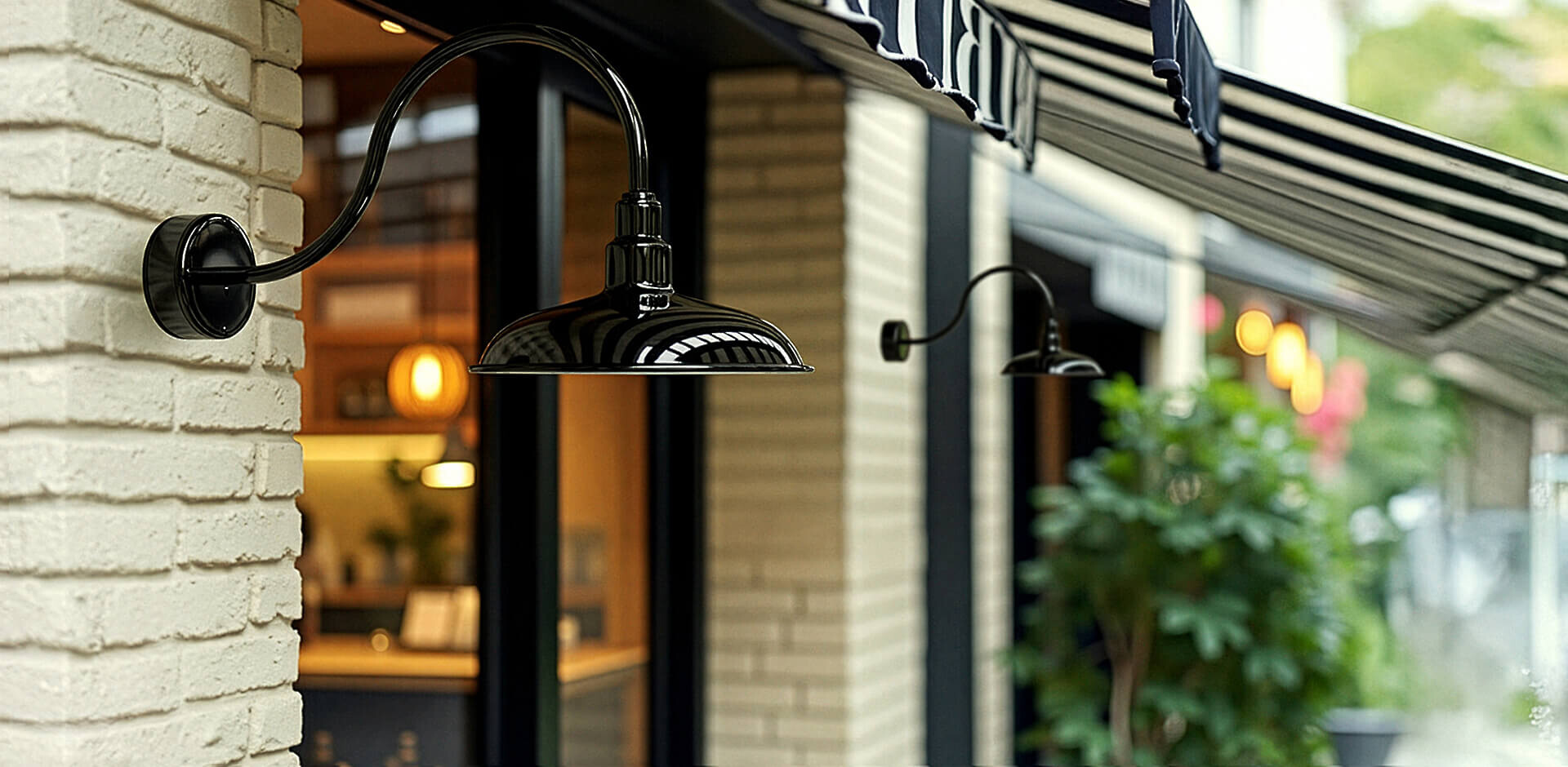 FORTE WALL_Luminaire_1920x940_AppPic3_Wed Mar18th 2026 copy.jpg